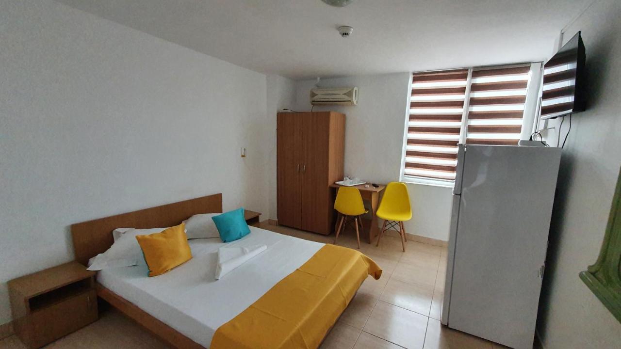 Vila Yza Hotel Западен Ефорие Екстериор снимка