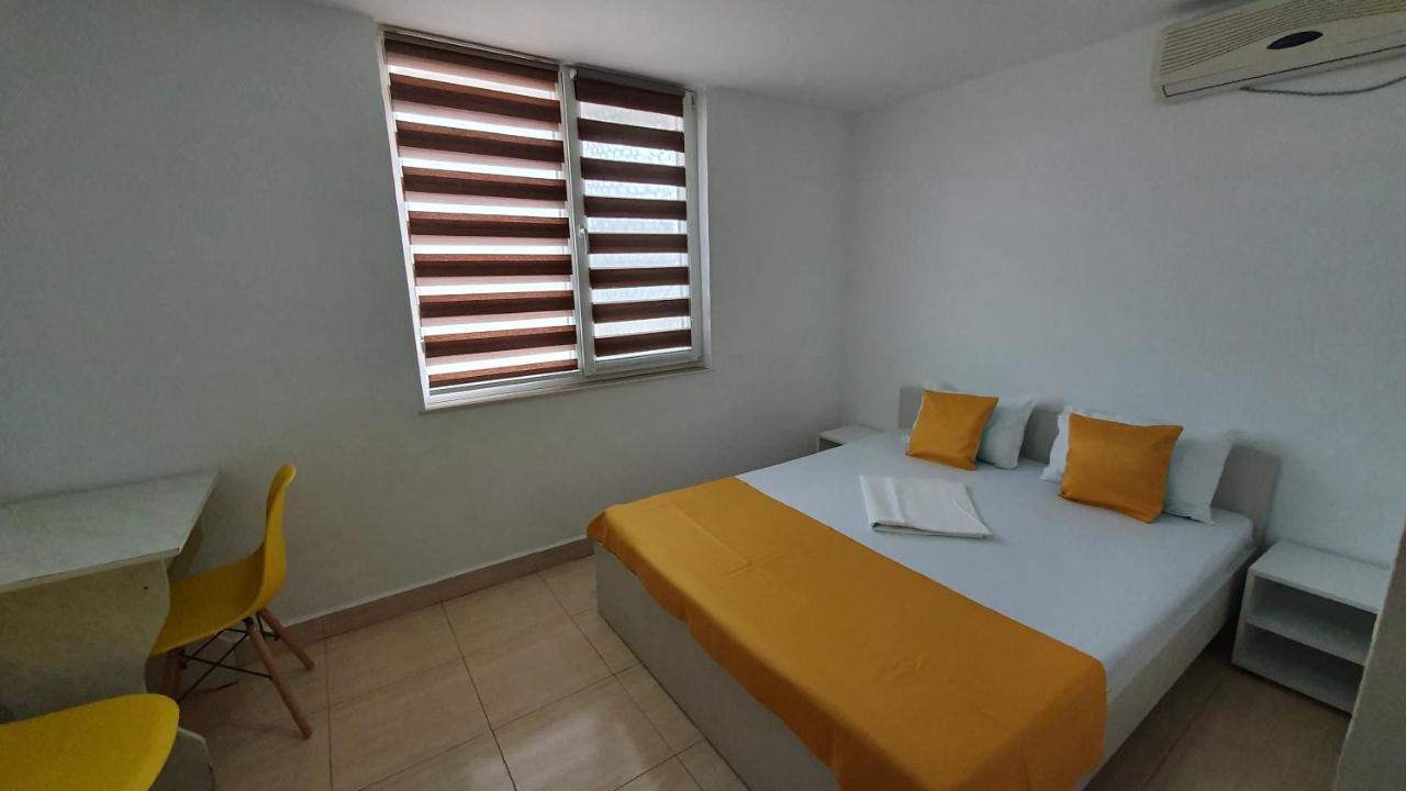 Vila Yza Hotel Западен Ефорие Екстериор снимка