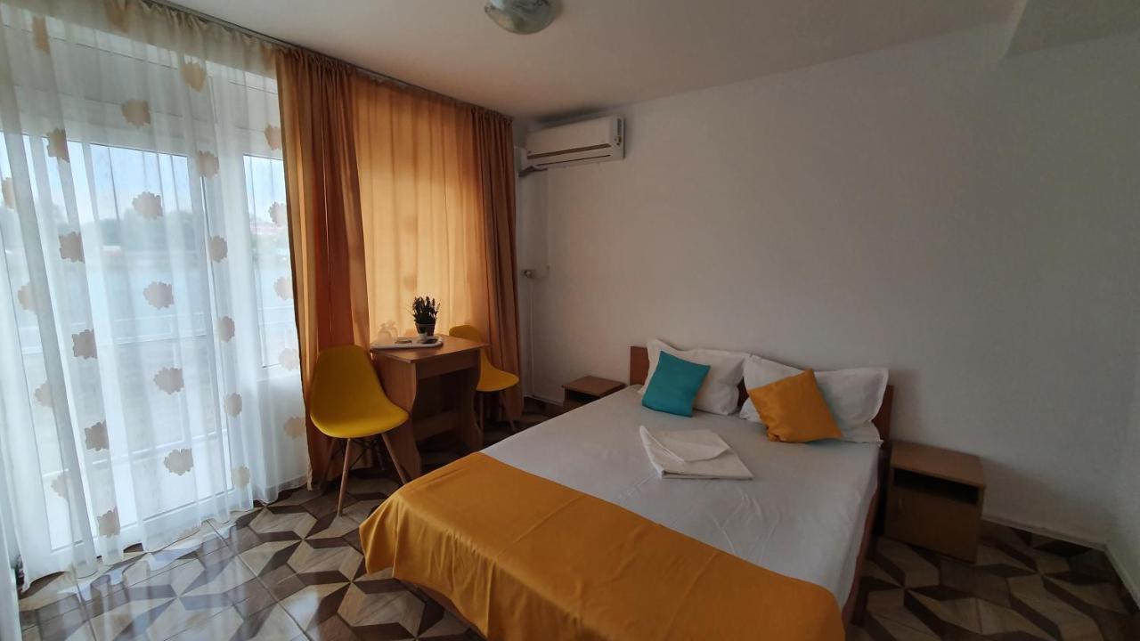 Vila Yza Hotel Западен Ефорие Екстериор снимка