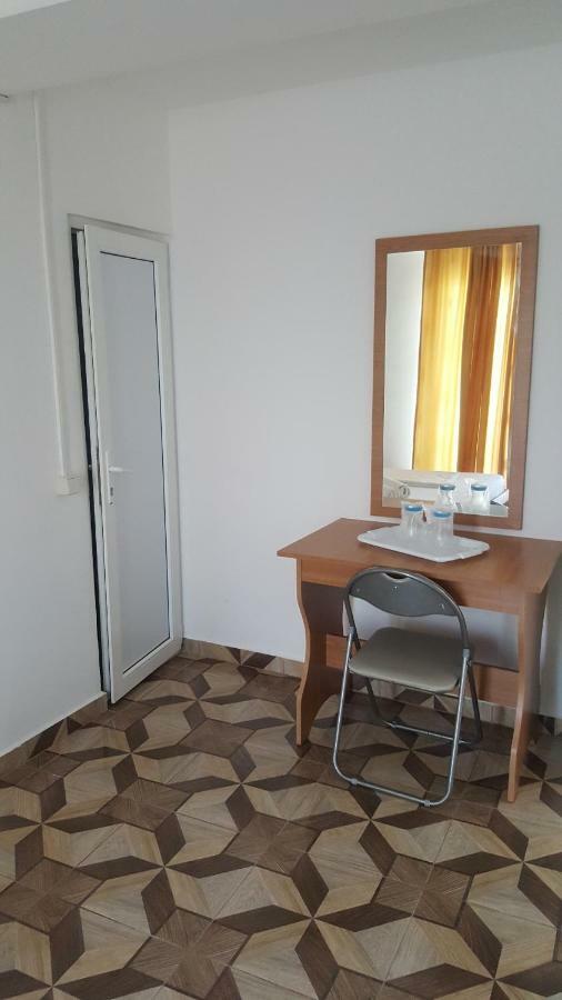 Vila Yza Hotel Западен Ефорие Екстериор снимка