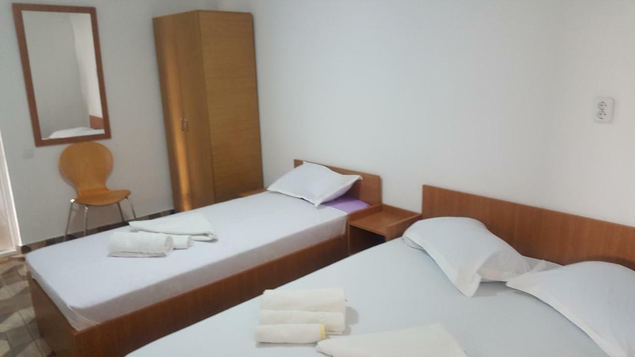 Vila Yza Hotel Западен Ефорие Екстериор снимка