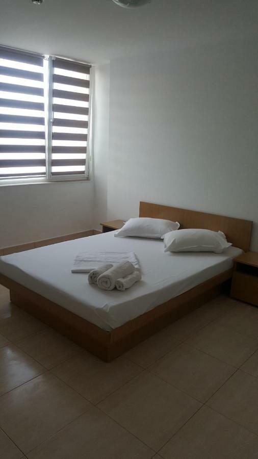 Vila Yza Hotel Западен Ефорие Екстериор снимка