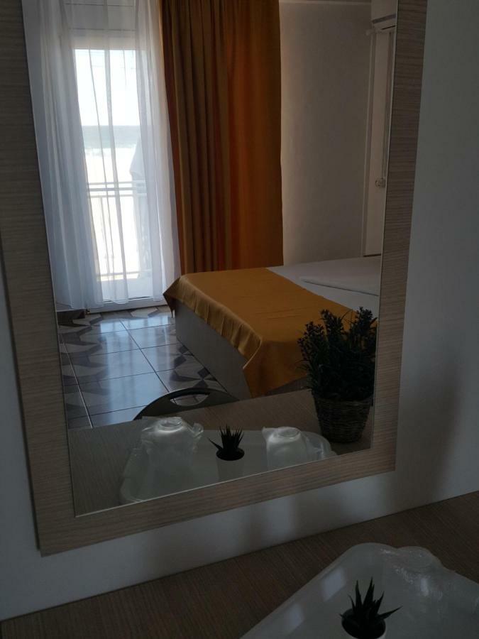 Vila Yza Hotel Западен Ефорие Екстериор снимка
